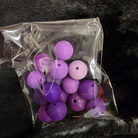 Colorful 4 Bag Bead Set - Picture 9 of 10